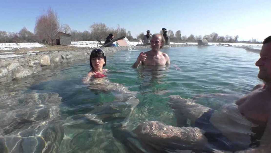 gallery-beside-aksuu-04