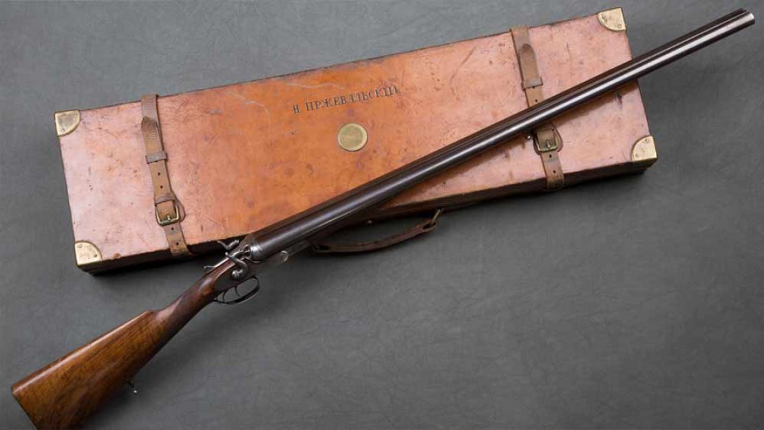 gallery-beside-museum-04